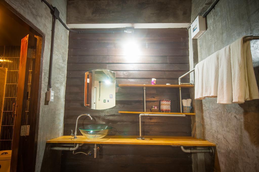 Baantung Homestay Mukdahan Zewnętrze zdjęcie