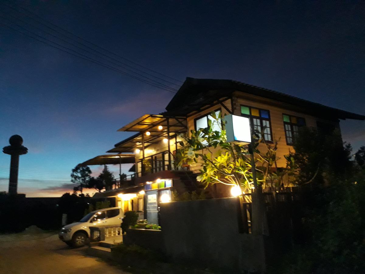 Baantung Homestay Mukdahan Zewnętrze zdjęcie