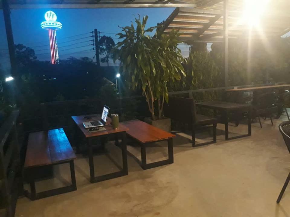 Baantung Homestay Mukdahan Zewnętrze zdjęcie