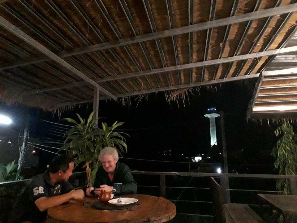 Baantung Homestay Mukdahan Zewnętrze zdjęcie